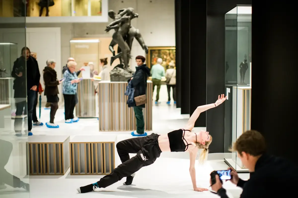 Zot Geweld Dwaze Maagd c Stad Mechelen Musea En Erfgoed foto Sophie Nuytten